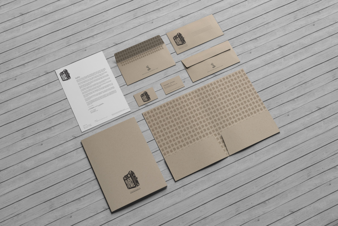 mockups3-1120×747